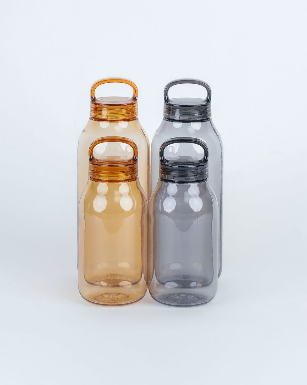 https://shop.varyer.com/cdn/shop/products/varyer-kinto-water-bottle-500ml-amber-and-smoke-3_2048x2048.jpg?v=1624470269